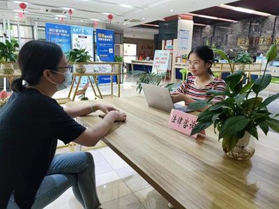 苏州园区滨江苑社区普法为民暖人心