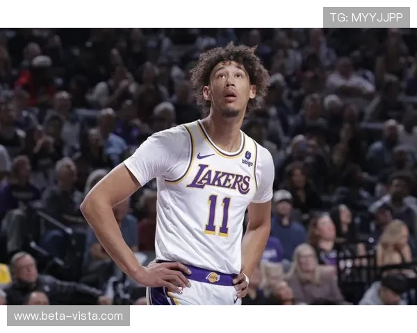 韦尔表现出色9投6中贡献12分7篮板1次抢断和1次盖帽